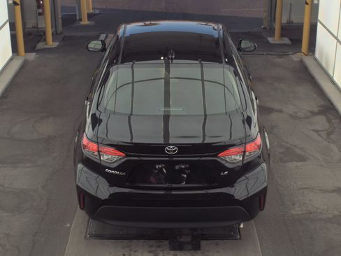 Used 2026 Toyota Corolla LE image 7