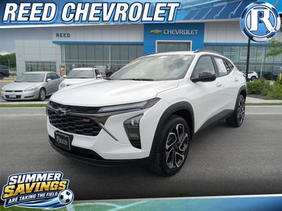 Certified 2025 Chevrolet Trax RS w/ Driver Confidence Package
