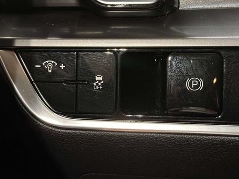 Used 2023 Kia Sportage EX AWD/4WD image 24