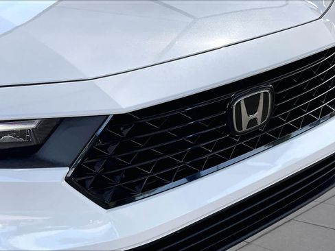 Certified 2023 Honda Accord Sport image 30