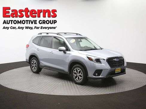 Used 2022 Subaru Forester Premium AWD/4WD image 52