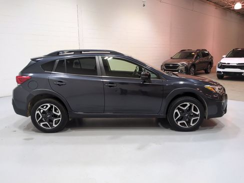 Used 2019 Subaru Crosstrek 2.0i Limited w/ Moonroof Package w/Navigation AWD/4WD image 2