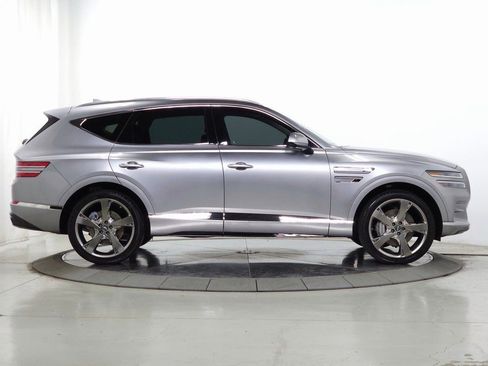 Used 2024 Genesis GV80 3.5T Advanced w/ Cargo Package AWD/4WD image 12