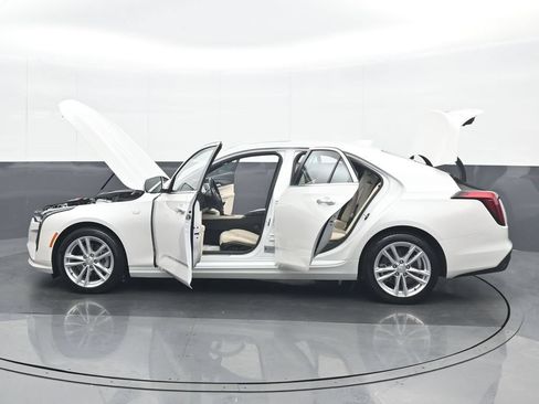 Used 2024 Cadillac CT4 Luxury w/ Sun And Sound Package AWD/4WD image 37