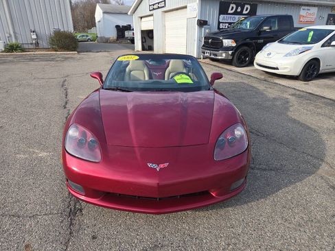 Used 2007 Chevrolet Corvette Convertible w/ Preferred Equipment Group RWD image 37