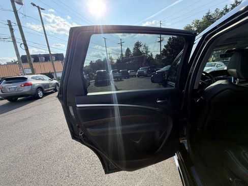 Used 2019 Acura MDX SH-AWD w/ Technology Package image 14