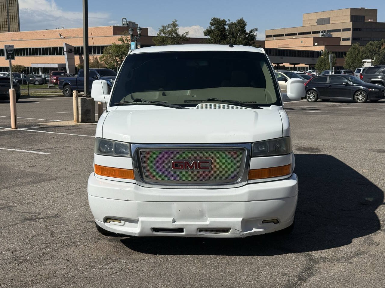 Used 2012 GMC Savana 1500 AWD image 2