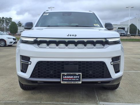 New 2026 Jeep Grand Wagoneer L 4WD image 5