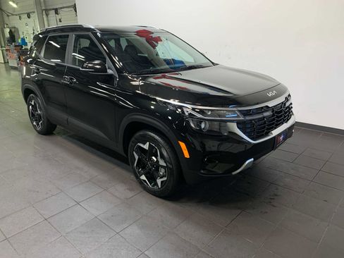New 2026 Kia Seltos S image 2