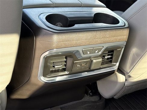 Used 2019 GMC Sierra 1500 SLT w/ SLT Premium Plus Package image 11