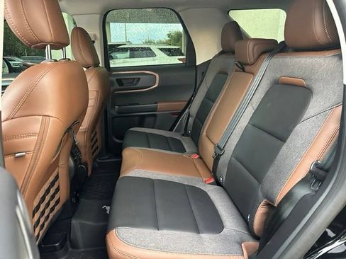 Used 2023 Ford Bronco Sport Outer Banks w/ Tech Package AWD/4WD image 15