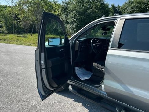 Certified 2023 Chevrolet Silverado 1500 Custom w/ LPO, Dark Essentials Package AWD/4WD image 11