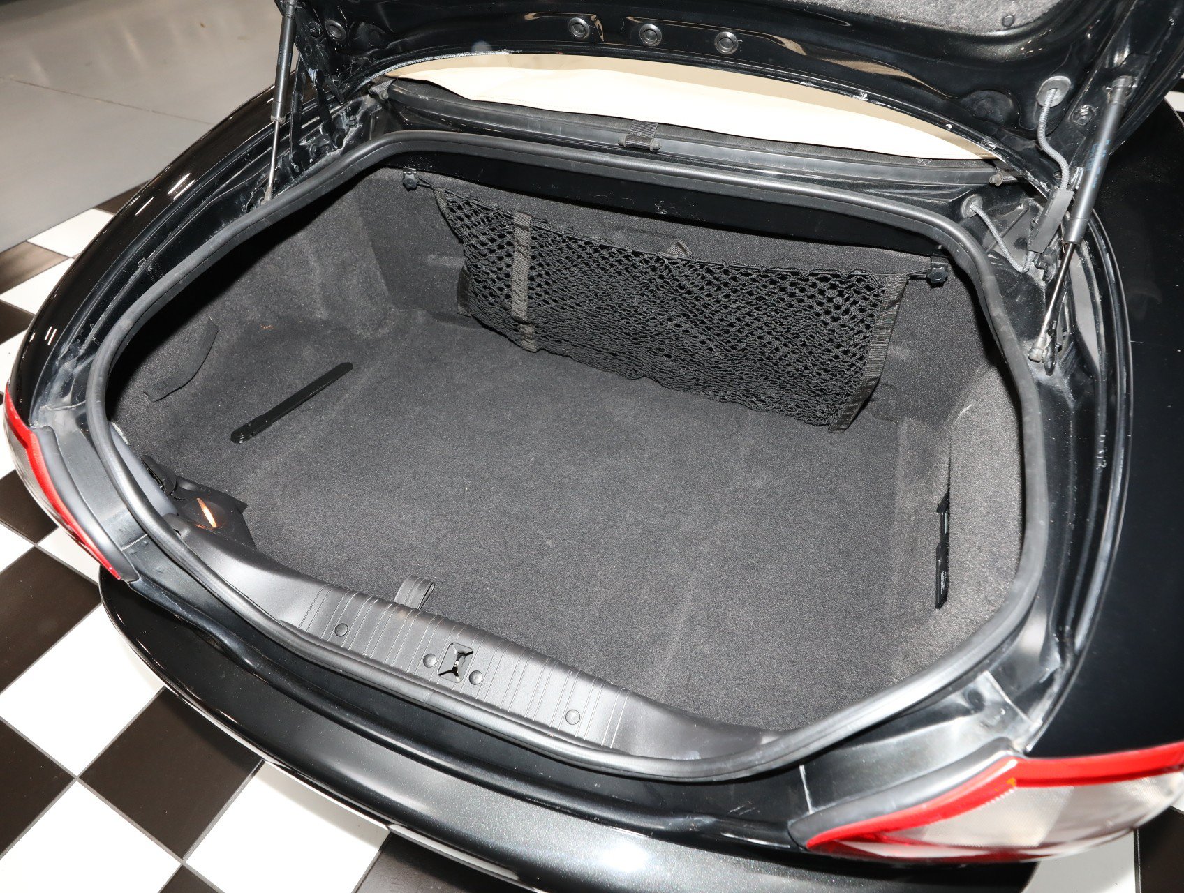 Used 2000 Jaguar XK8 Convertible RWD image 5