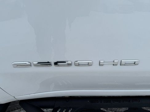 Used 2020 GMC Sierra 2500 SLE image 48