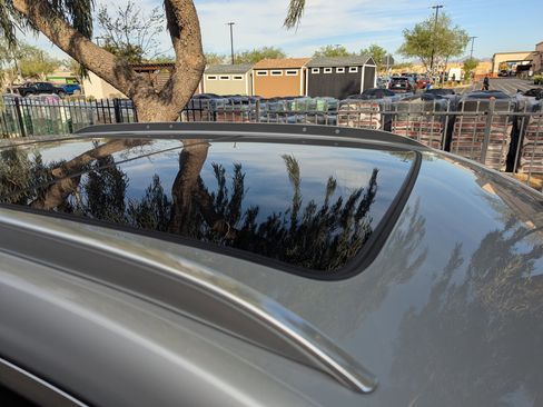 Used 2019 Cadillac XT4 Premium Luxury image 8