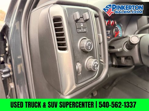 Used 2018 Chevrolet Silverado 1500 LT w/ All Star Edition image 19