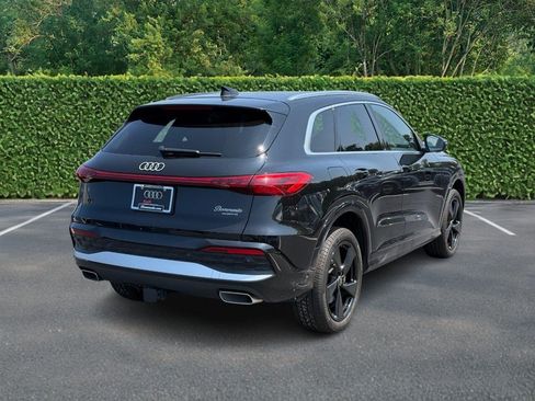 Used 2025 Audi Q5 Premium Plus AWD/4WD image 3