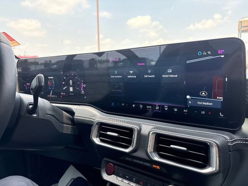 Used 2024 Ford Mustang Premium image 16