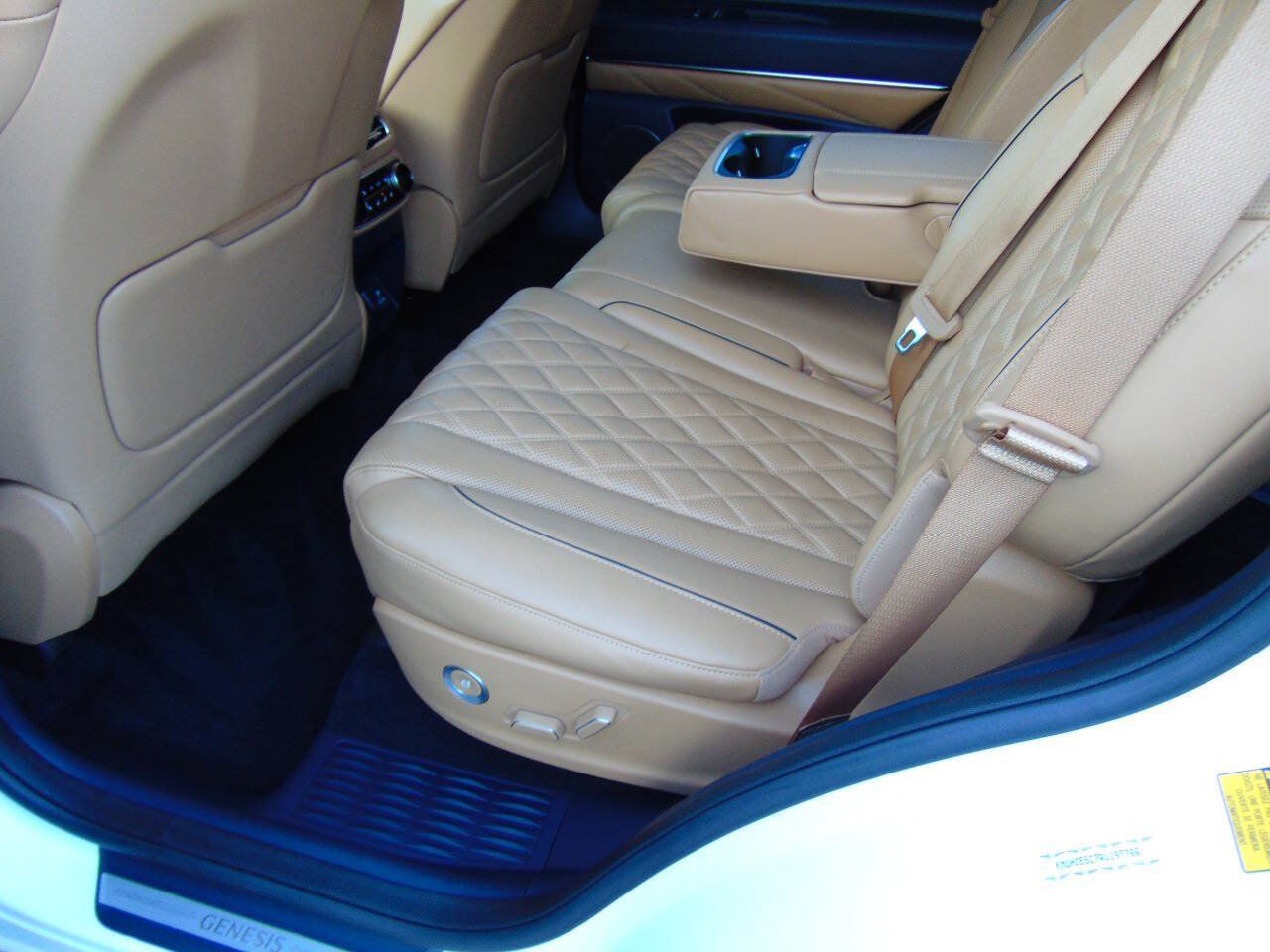 Used 2024 Genesis GV80 3.5T w/ Prestige Matte Package AWD/4WD image 9
