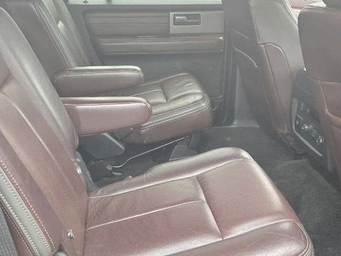 Used 2017 Ford Expedition Platinum image 15