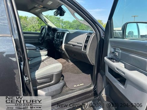 Used 2017 RAM 1500 Big Horn AWD/4WD image 15