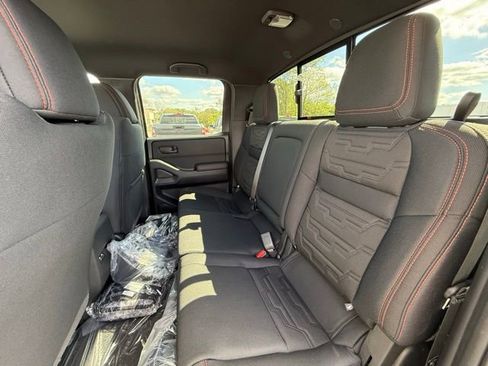 New 2026 Nissan Frontier PRO-4X w/ Pro-4x Convenience Package image 15