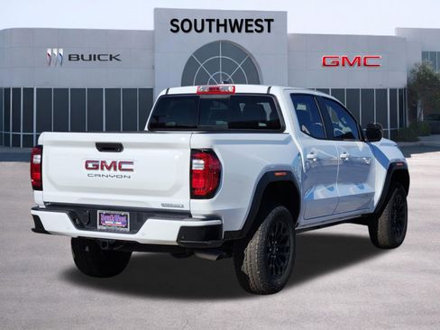New 2026 GMC Canyon Elevation w/ Convenience Package image 5