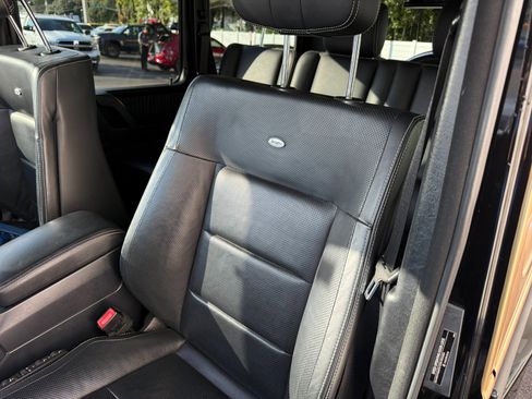 Used 2014 Mercedes-Benz G 63 AMG 4MATIC image 34