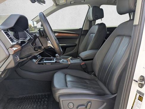 Used 2021 Audi Q5 Premium Plus w/ Premium Plus Package image 16