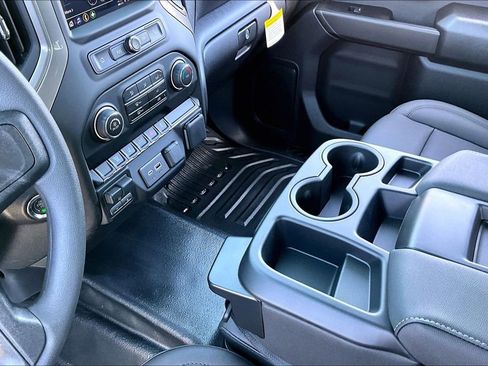 New 2026 Chevrolet Silverado 3500 W/T image 8