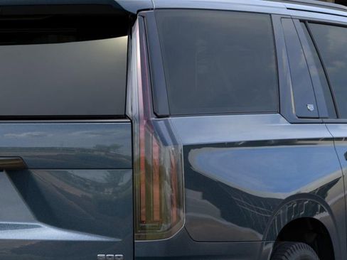 New 2026 Cadillac Escalade ESV Sport w/ Touring Package AWD/4WD image 11