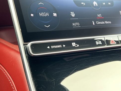 Used 2022 Mercedes-Benz S 500 4MATIC image 32