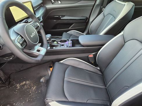 New 2026 Kia K5 GT-Line w/ GT-Line Premium Package image 9