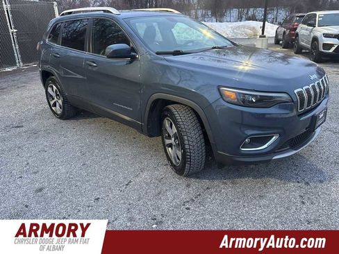 Used 2019 Jeep Cherokee Limited image 3