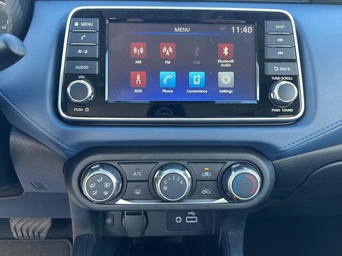 New 2025 Nissan Versa SV w/ Trunk Package image 19