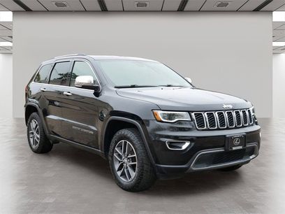 Used 2017 Jeep Grand Cherokee Limited w/ Luxury Group II