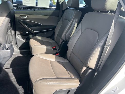 Used 2019 Hyundai Santa Fe XL image 12