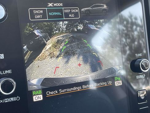 New 2025 Subaru Crosstrek 2.5i Limited w/ Crosstrek Mirror Package image 12