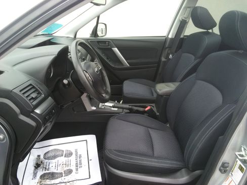 Used 2014 Subaru Forester 2.5i Premium w/ All-Weather Package image 12