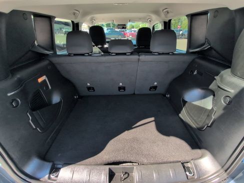 Certified 2023 Jeep Renegade Trailhawk AWD/4WD image 17