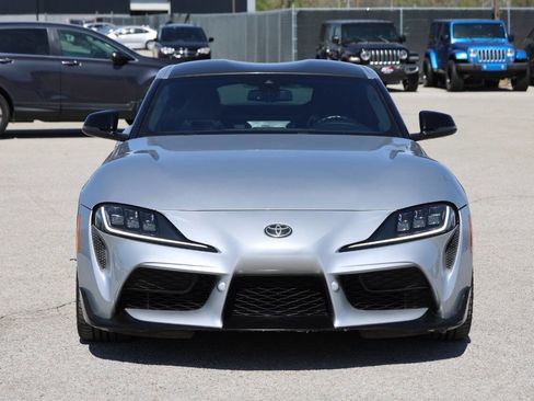 Used 2022 Toyota Supra RWD image 5