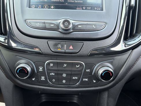 Used 2023 Chevrolet Equinox RS AWD/4WD image 22