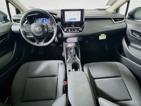 Used 2026 Toyota Corolla LE FWD image 25