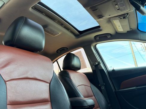 Used 2014 Chevrolet Cruze LTZ w/ Enhanced Safety Package FWD image 17