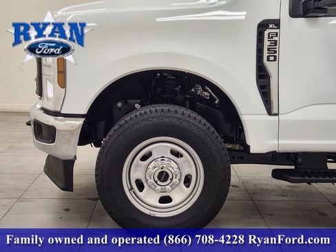 New 2026 Ford F350 XL w/ FX4 Off-Road Package AWD/4WD image 5
