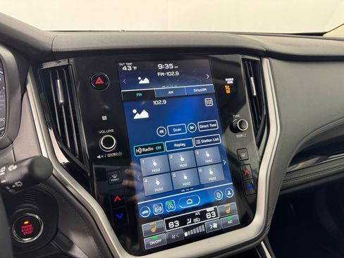 Used 2024 Subaru Outback Onyx Edition image 14