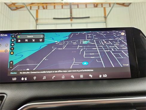 Used 2025 Nissan Armada Platinum Reserve image 33