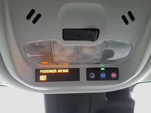 Certified 2024 Chevrolet Trax LT w/ Driver Confidence Package image 17