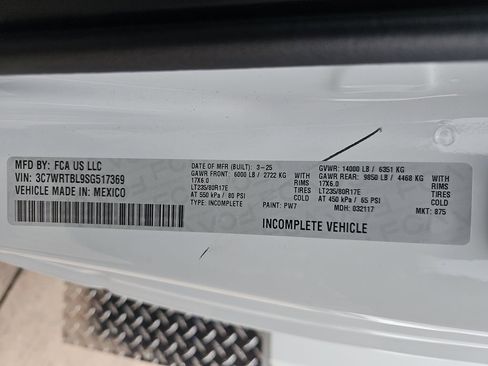 New 2025 RAM 3500 Tradesman image 42