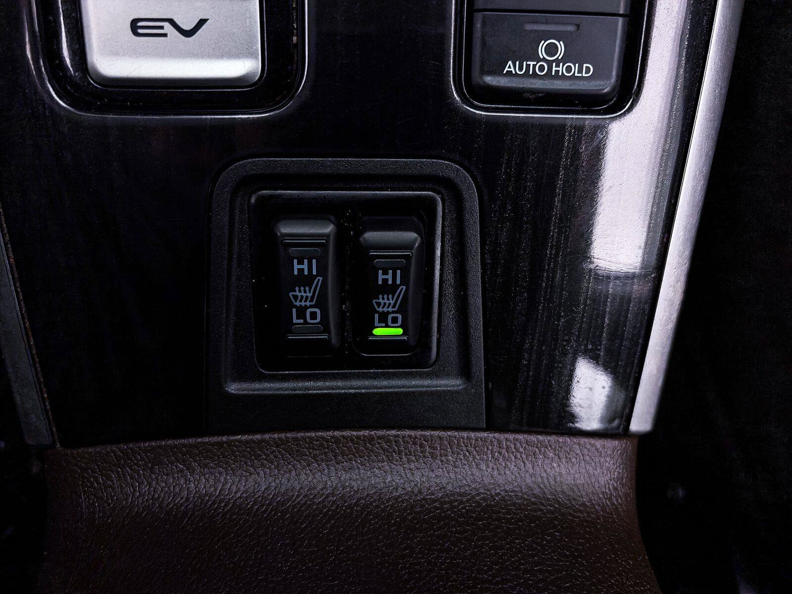 Used 2018 Mitsubishi Outlander SEL AWD/4WD image 22